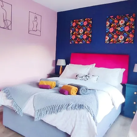 Unboring Let, Ballina, Mayo Nyaraló Ballina