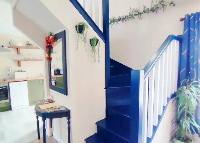 Unboring Let, Ballina, Mayo *